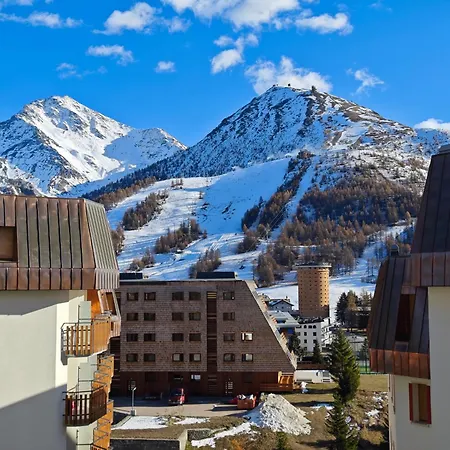 Hostdomus - Guglielmo Apartamento Sestriere